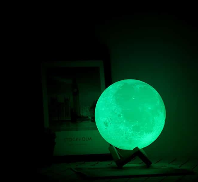 Lampara luna control remoto RGB 18cm